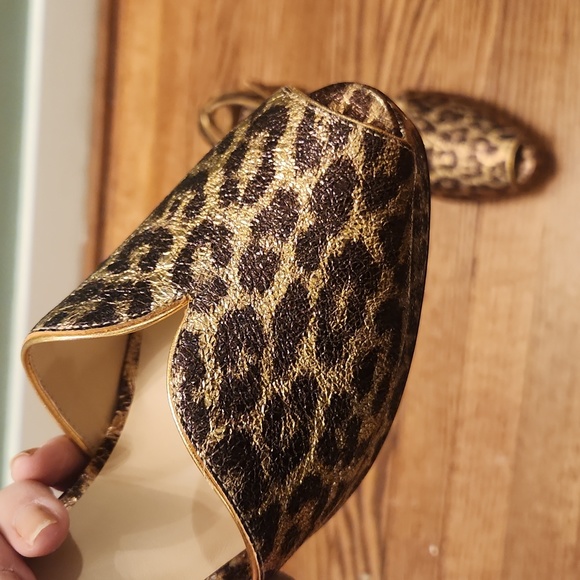 Kate Spade Metalic Copper Animal Print Block Heel Shoes NEW 9.5 - Picture 3 of 12